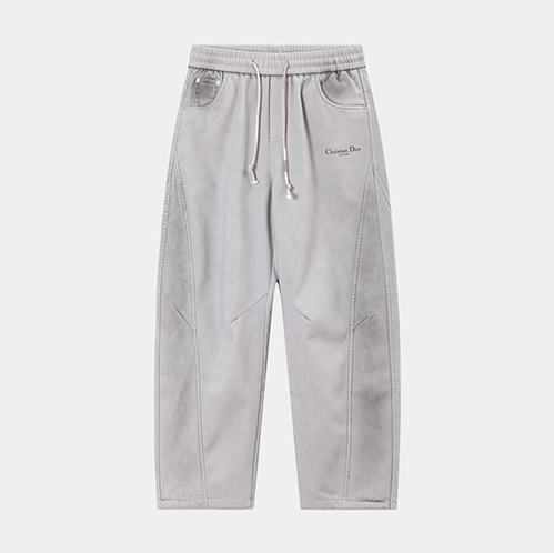 ディオール スウェットパンツノスタルジックな雰囲気