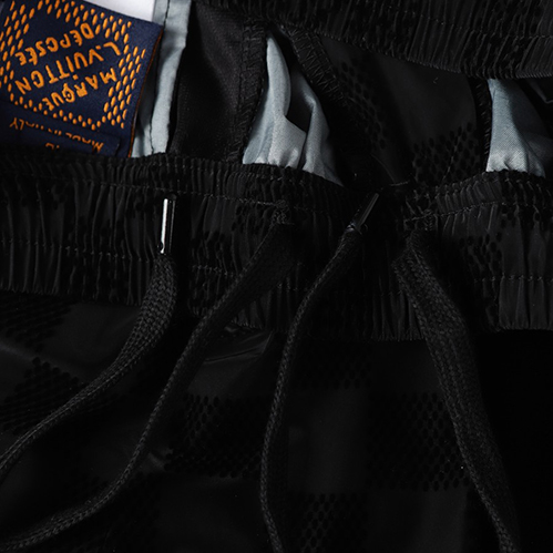 ルイヴィトンスウェットパンツモノグラムデザイン