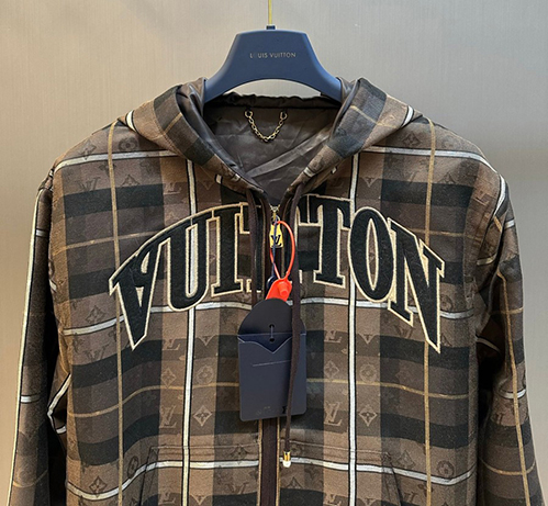 ルイ・ヴィトンスーパーコピー ジャケットアウター圧倒的な存在感
