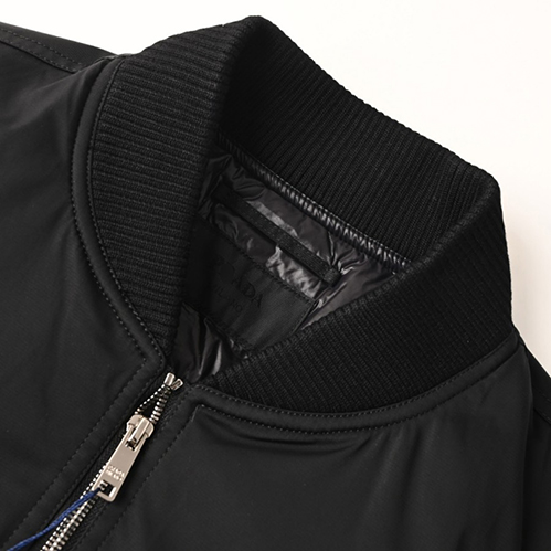 プラダスーパーコピー ダウンジャケット アウターボンバージャケットMA-1タイプ