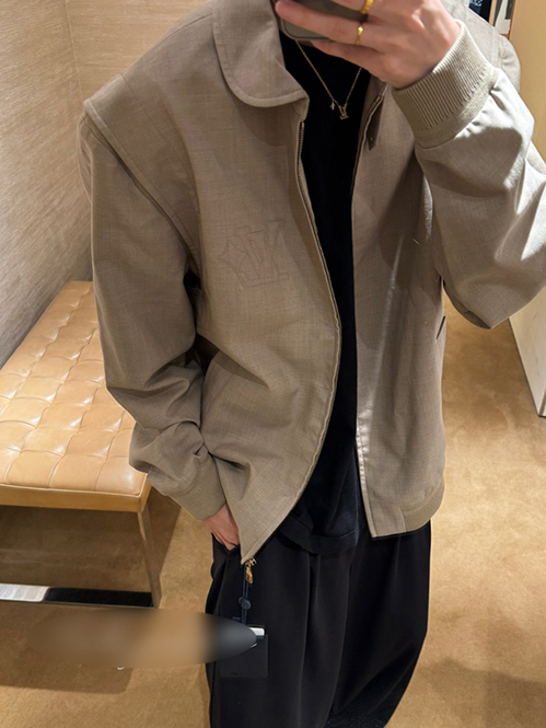 ルイ・ヴィトン スーパーコピージャケット アウター胸ロゴデザイン