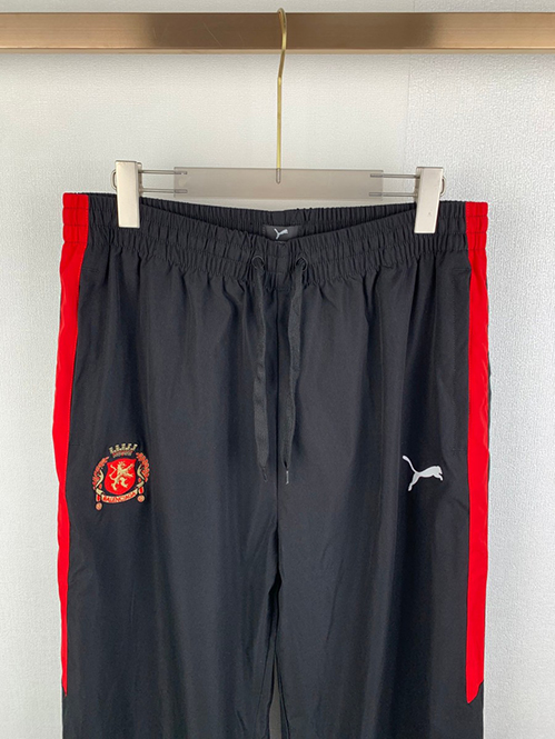 バレンシアガ &times; プーマコラボ スウェットパンツ