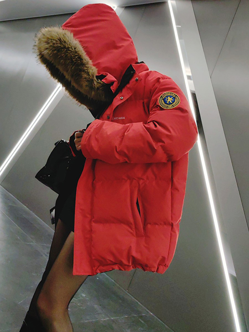 バレンシアガ 両面ジャケットグースダウン使用