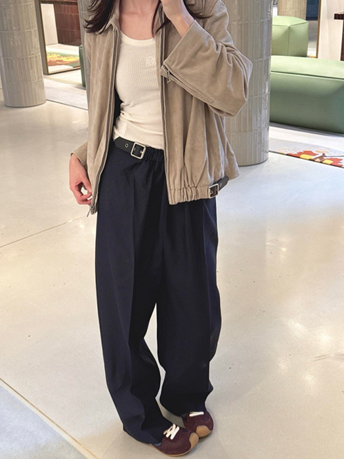 ロエベ スーパーコピーチノパンツ若々しいスタイル