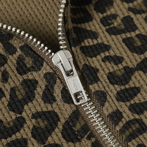 シュプリーム スーパーコピーフードジャケット パーカーアウター日常からストリート