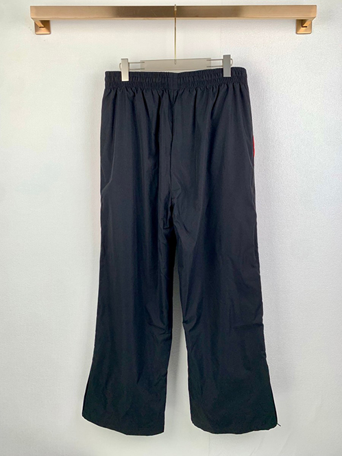 バレンシアガ &times; プーマコラボ スウェットパンツ