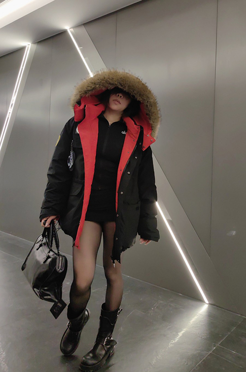 バレンシアガ 両面ジャケットグースダウン使用