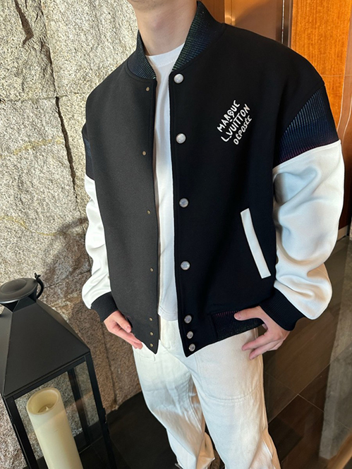 バレンシアガ 中綿ジャケットオーバーサイズ・ウインドブレーカー