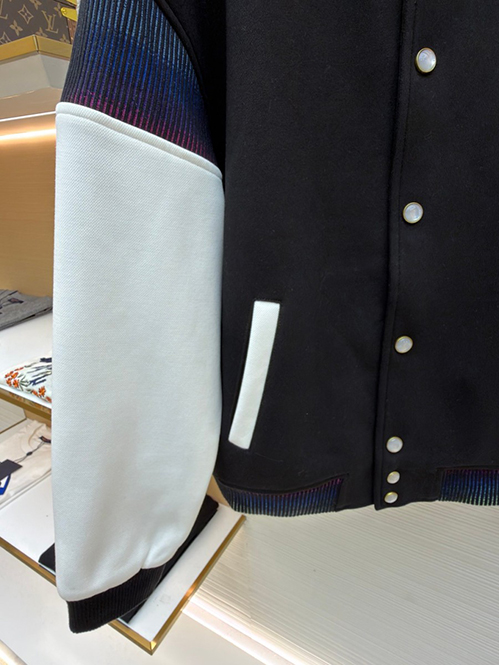 ルイ・ヴィトンスーパーコピー ジャケットアウターン風デザイン