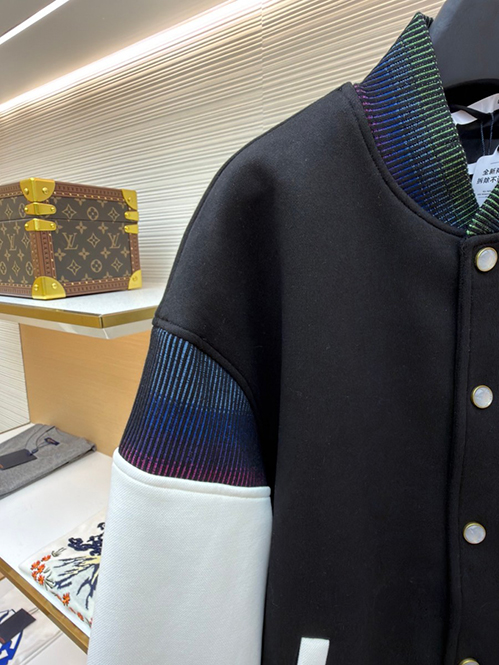 ルイ・ヴィトンスーパーコピー ジャケットアウターン風デザイン