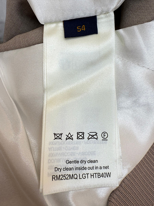 ルイ・ヴィトン スーパーコピージャケット アウター胸ロゴデザイン