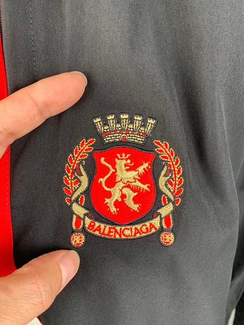 バレンシアガ &times; プーマコラボ スウェットパンツ