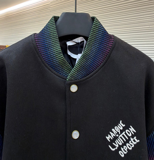 ルイ・ヴィトンスーパーコピー ジャケットアウターン風デザイン