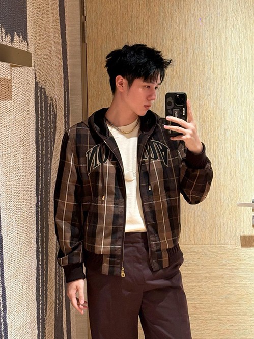 ルイ・ヴィトンスーパーコピー ジャケットアウター圧倒的な存在感