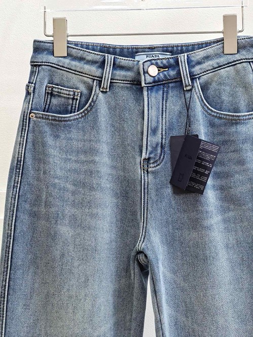 プラダ レディース デニムパンツスリムシルエット