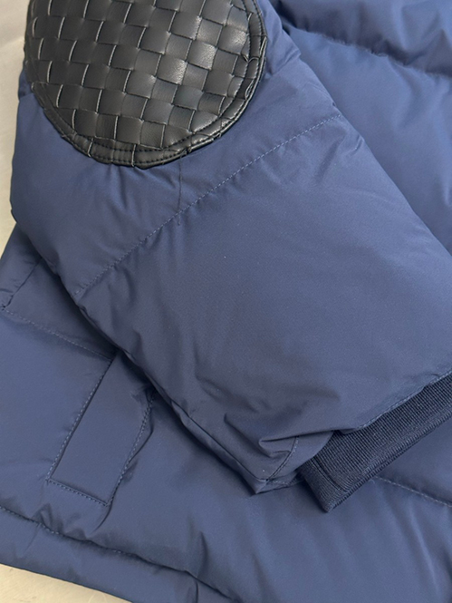 ボッテガ・ヴェネタスーパーコピー ダウンジャケット柔らかい肌触り