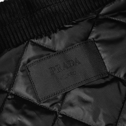 プラダ 上品カジュアルパーカー アウター中綿