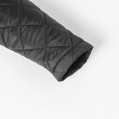 プラダ 上品カジュアルパーカー アウター中綿