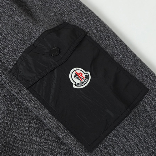 モンクレール 上質ニット セーター