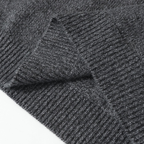 モンクレール 上質ニット セーター