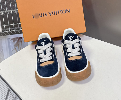 ルイ・ヴィトンメンズ レディース バターソフト モノグラム デザイン スニーカー