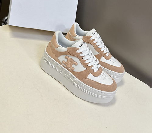 セリーヌスーパーコピーレディース スニーカー レーサー ロートップ ビブラム