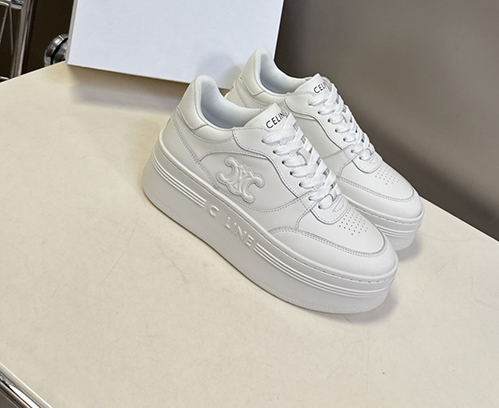 プラダ スーパーコピーコラプス レディース スニーカー