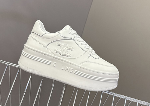 プラダ スーパーコピーコラプス レディース スニーカー