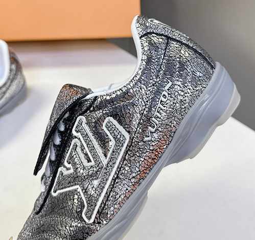 ルイ・ヴィトンメンズ レディース モノグラム バターソフト スペシャルエディション