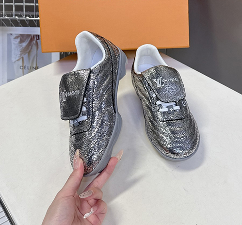 ルイ・ヴィトンメンズ レディース モノグラム バターソフト スペシャルエディション