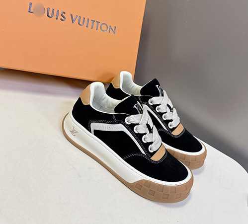 ルイ・ヴィトンメンズ レディース バターソフト モノグラム デザイン スニーカー