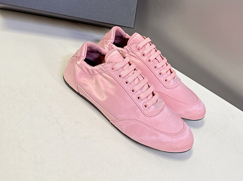 プラダ スーパーコピーコラプス レディース スニーカー