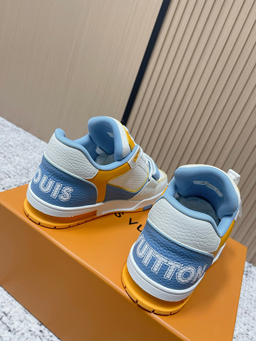 ルイ・ヴィトンスーパーコピーメンズ  バターソフト モノグラム スニーカー リミテッド