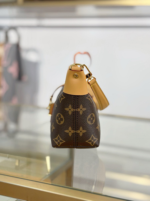 ルイ・ヴィトン ポシェット・ミア M26191