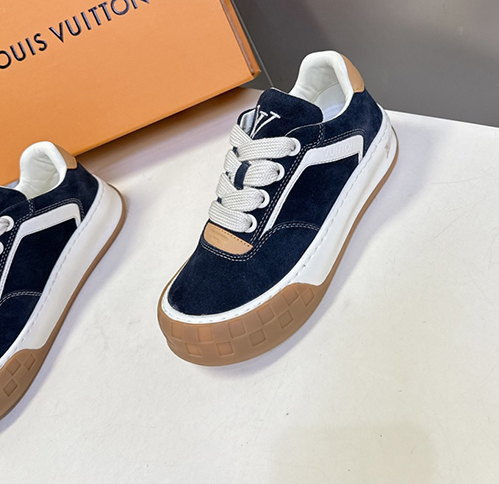 ルイ・ヴィトンメンズ レディース バターソフト モノグラム デザイン スニーカー