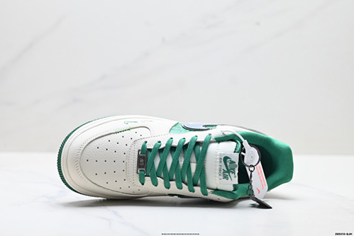 ナイキ Xノースフェイスデイブレイク 軽量 モデルスニーカー