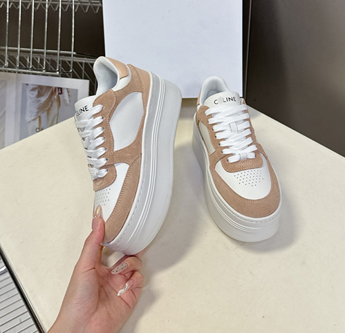 セリーヌスーパーコピーレディース スニーカー レーサー ロートップ ビブラム