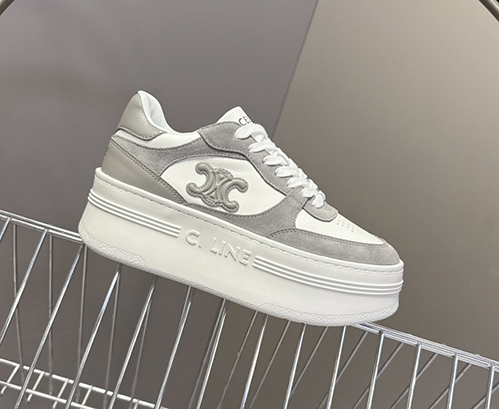 セリーヌスーパーコピーレディース スニーカー レーサー ロートップ ビブラム