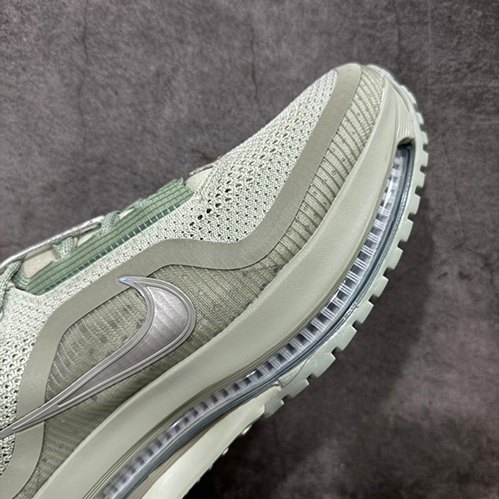 ナイキ デイブレイク ユニセックス モデルスニーカー