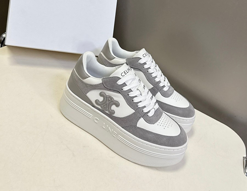 セリーヌスーパーコピーレディース スニーカー レーサー ロートップ ビブラム