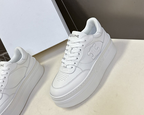 セリーヌスーパーコピーレディース スニーカー レーサー ロートップ ビブラム