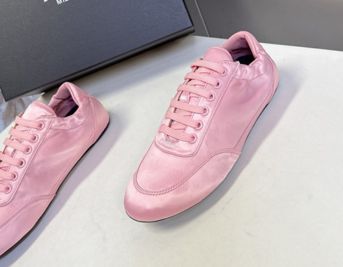 プラダ スーパーコピーコラプス レディース スニーカー