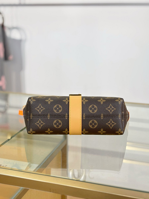 ルイ・ヴィトン ポシェット・ミア M26191