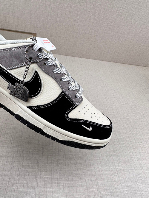 ナイキ &times; ノースフェイスメンズ レディース デイブレイク メンズカジュアル モデルスニーカー