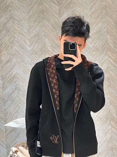 ルイ・ヴィトン リバーシブル フードジャケット