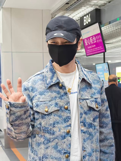 ルイ・ヴィトンGジャンデニムジャケット