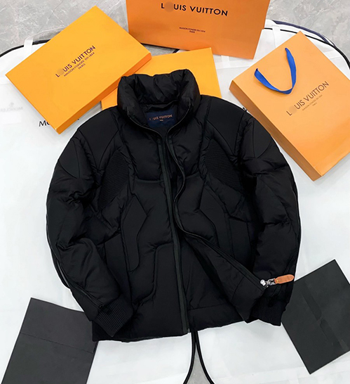 ルイ・ヴィトン ラグジュアリー 中綿 ジャケットアウター