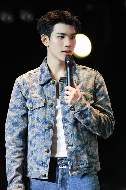 ルイ・ヴィトンGジャンデニムジャケット