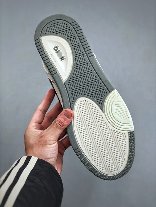 ディオール B27 Low-Top／ハイトップ スニーカー