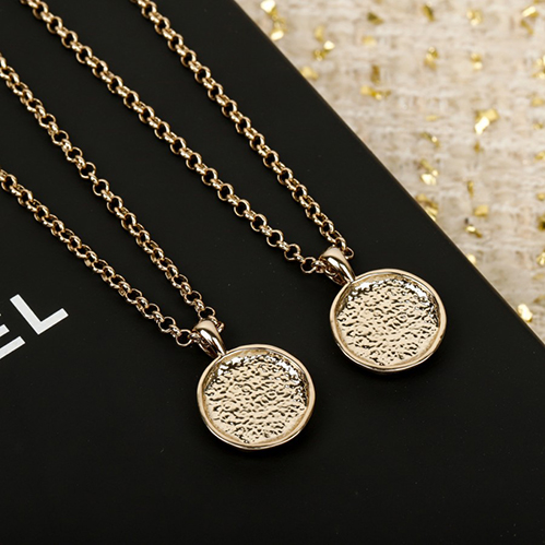 シャネル クリスタル CCロゴ ネックレス